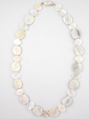 white mother of pearl necklace