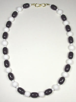handmade black onyx and white shell necklace